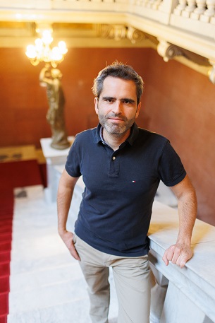 Christian Oschsner Christian Oschsner